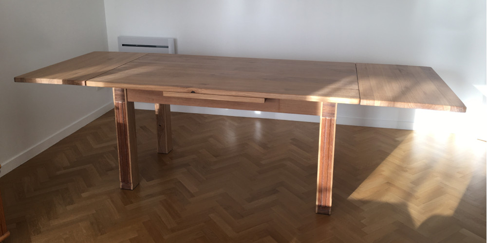 Table à rallonges italiennes en chêne massif